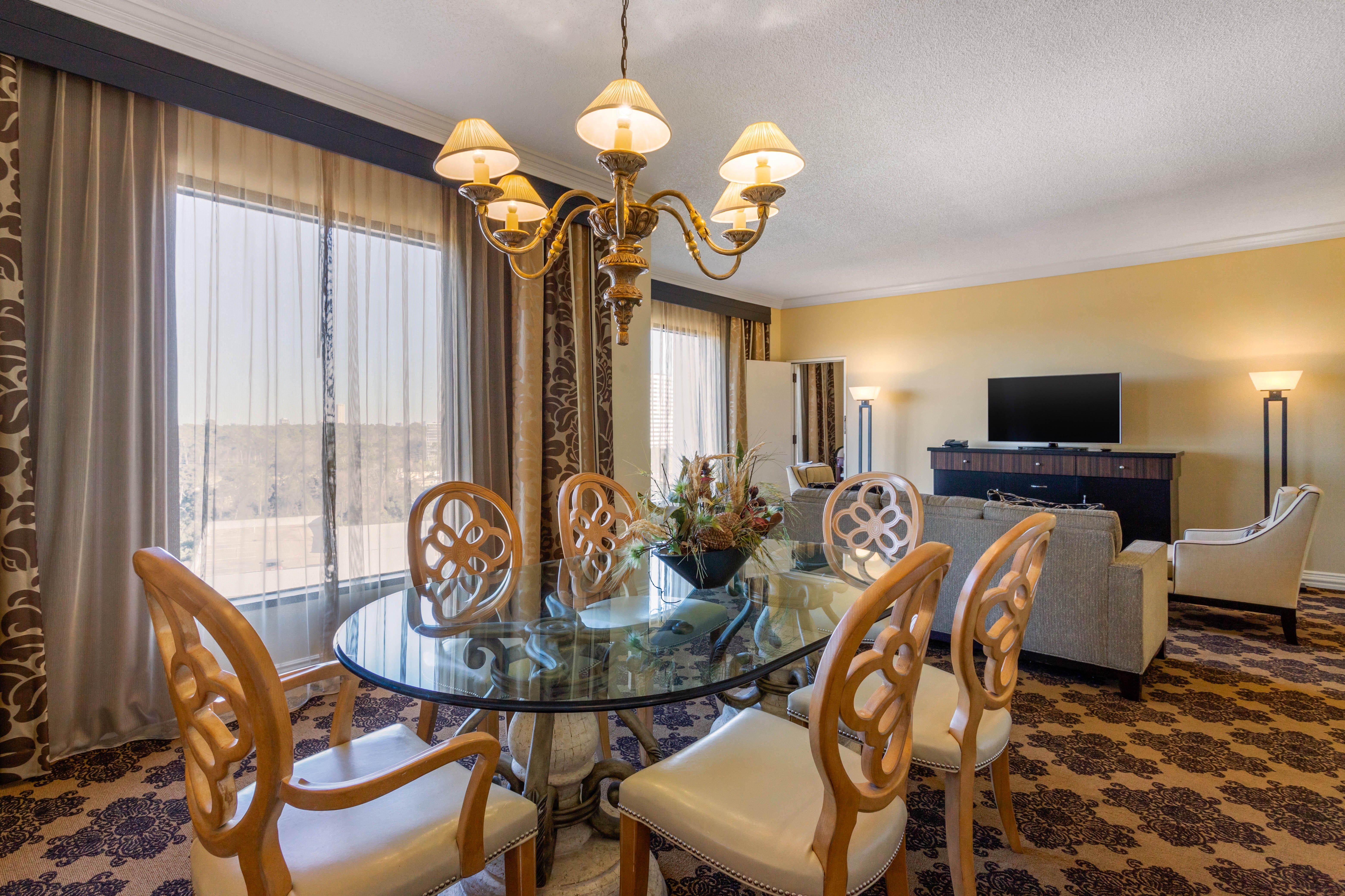 Omni Houston Hotel Bagian luar foto